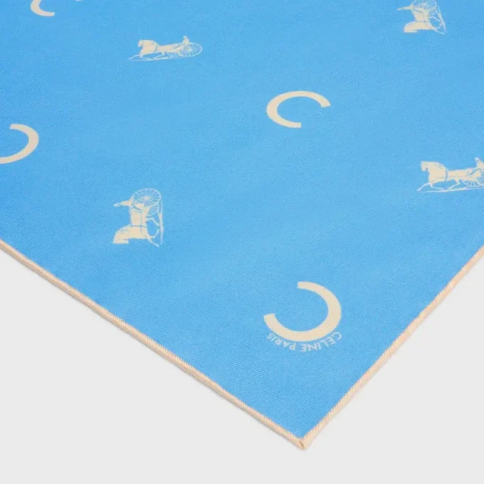 Bandana in Silk Twill Bandana in Silk Twill