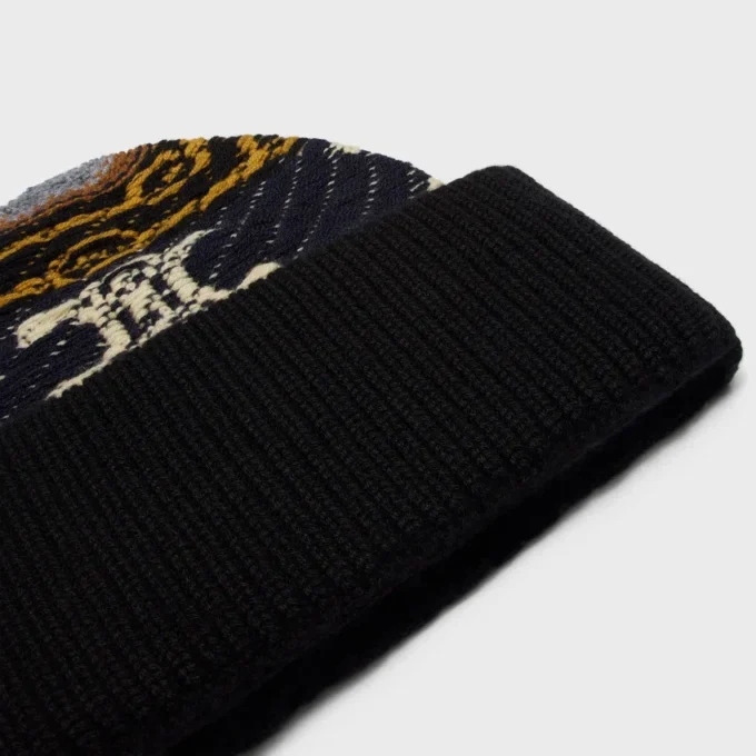 Beanie in Jacquard Cashmere