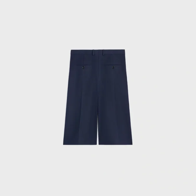 Bermudas in Cotton and Wool Gabardine Bermudas in Cotton and Wool Gabardine