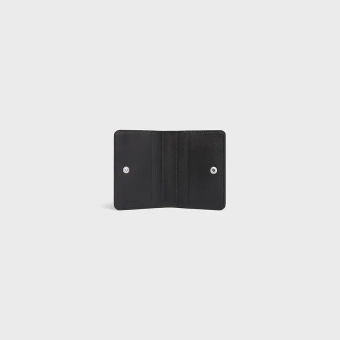Bi-Fold Card Holder in Grained Calfskin Bi-Fold Card Holder in Grained Calfskin
