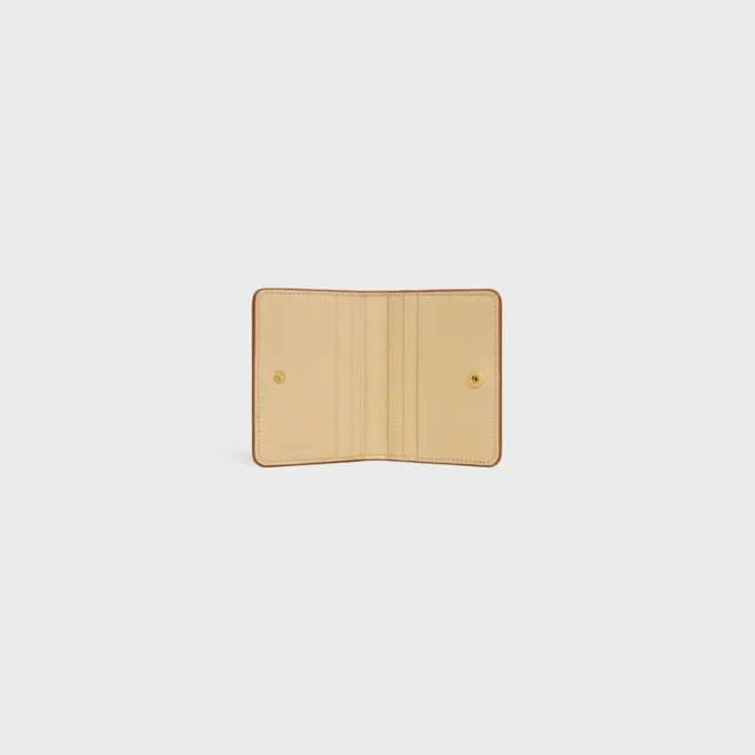 Bi-Fold Card Holder Triomphe Stamp in Supple Grained Calfskin