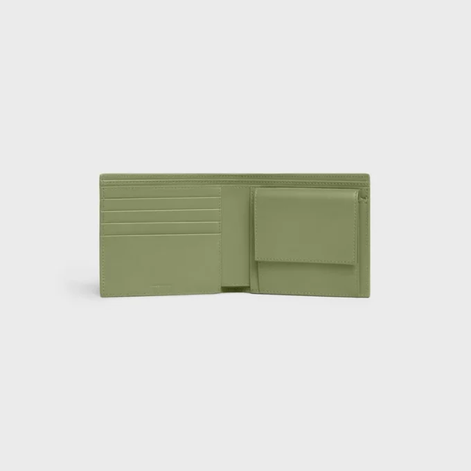 Bi-Fold Wallet in Grained Calfskin Bi-Fold Wallet in Grained Calfskin