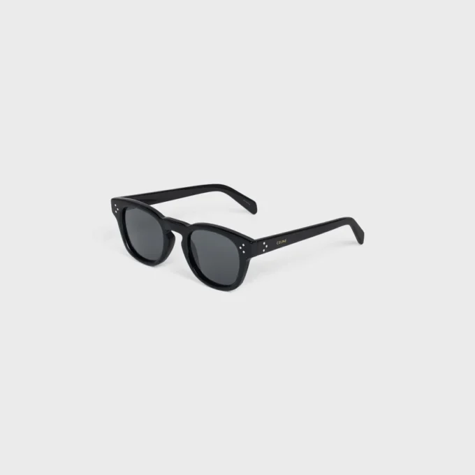 Black Frame 42 Sunglasses in Acetate Black Frame 42 Sunglasses in Acetate