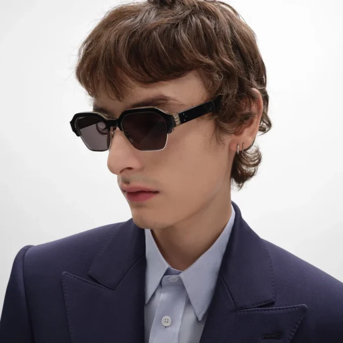 Black Frame 63 Sunglasses in Acetate and Metal Black Frame 63 Sunglasses in Acetate and Metal