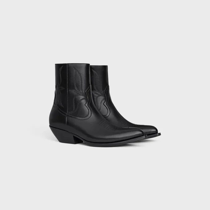 Boot Leon in Shiny Calfskin Boot Leon in Shiny Calfskin