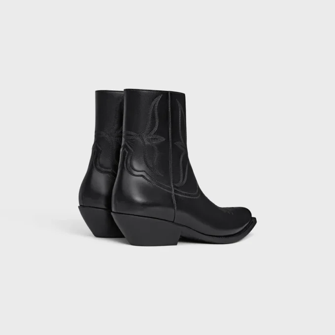 Boot Leon in Shiny Calfskin Boot Leon in Shiny Calfskin