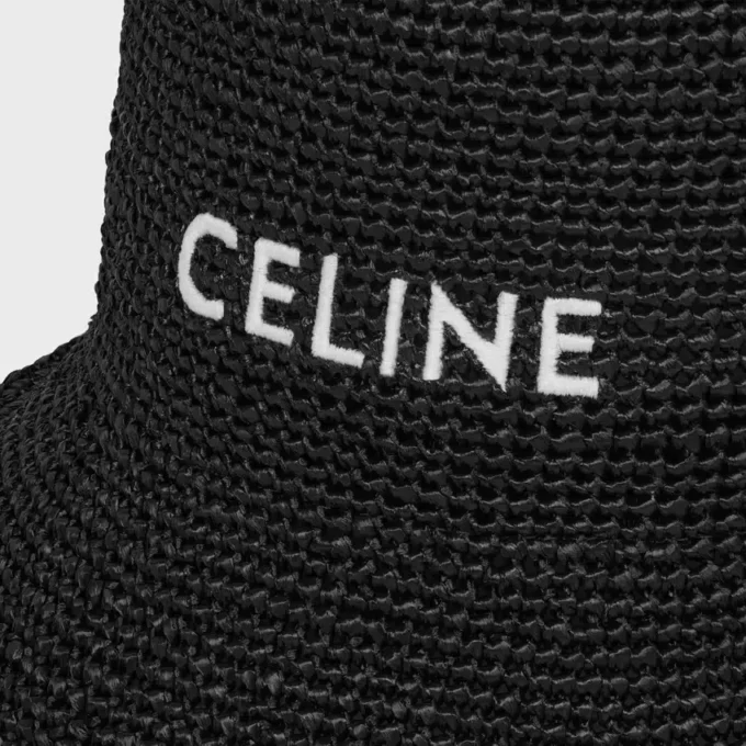 Bucket Hat in Raffia