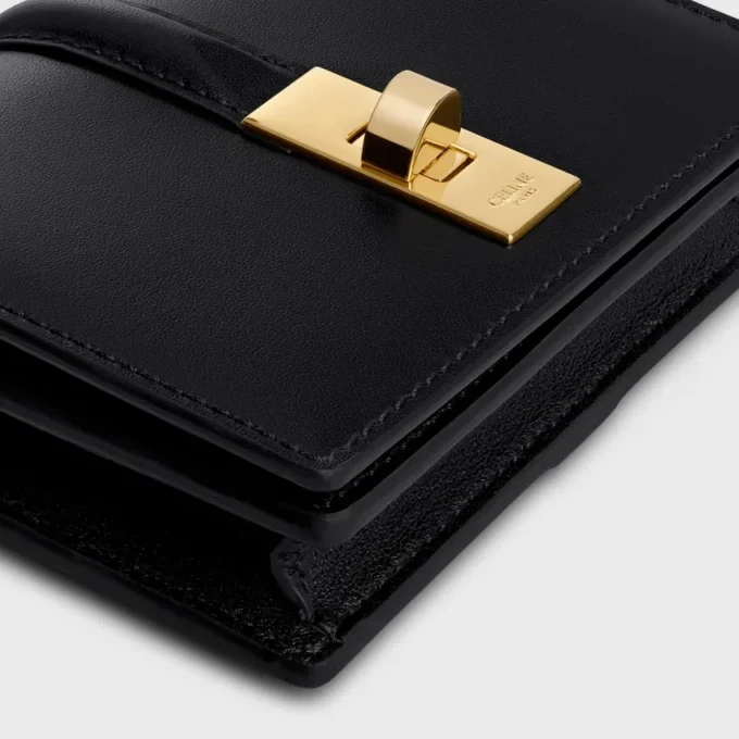 Card Holder with Flap 16 in Satinated Calfskin Card Holder with Flap 16 in Satinated Calfskin