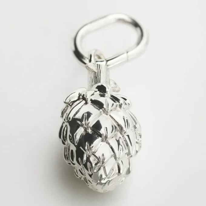Charms Artichoke in Brass with Rhodium Finish Charms Artichoke in Brass with Rhodium Finish