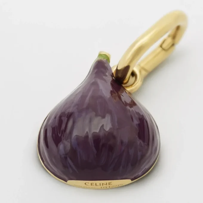 Charms Fig in Brass with Gold Finish, Enamel and Strass Charms Fig in Brass with Gold Finish, Enamel and Strass