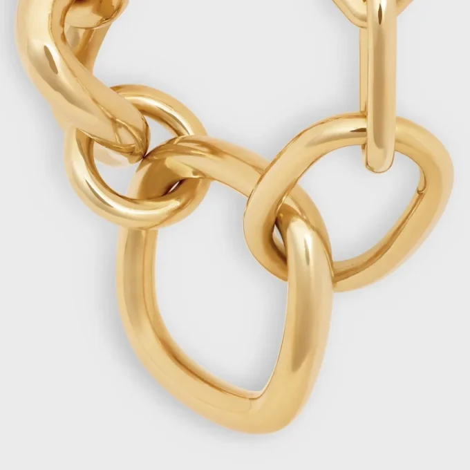 Charms Modern Chunky Gourmette in Brass with Gold Finish Charms Modern Chunky Gourmette in Brass with Gold Finish
