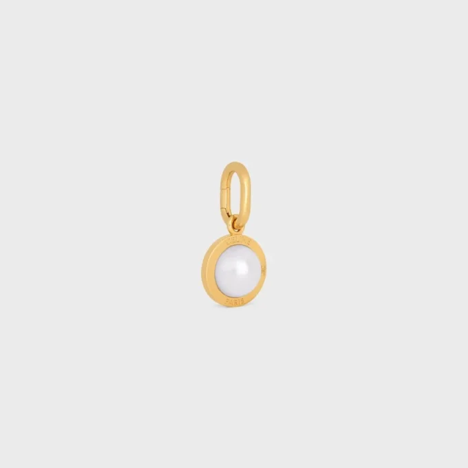 Charms Pearl in Resin Pearl and Brass with Gold Finish Charms Pearl in Resin Pearl and Brass with Gold Finish