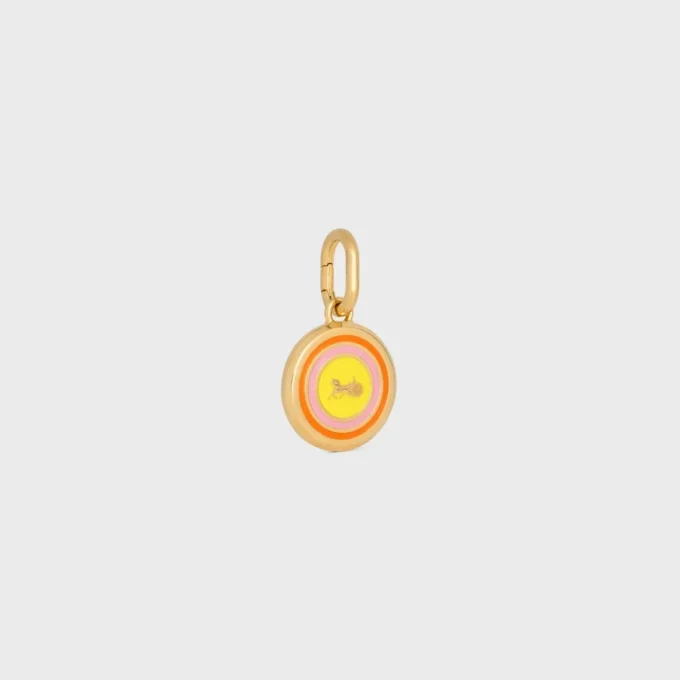 Charms Sulky Medal in Enamel Ans Brass with Gold Finish Charms Sulky Medal in Enamel Ans Brass with Gold Finish