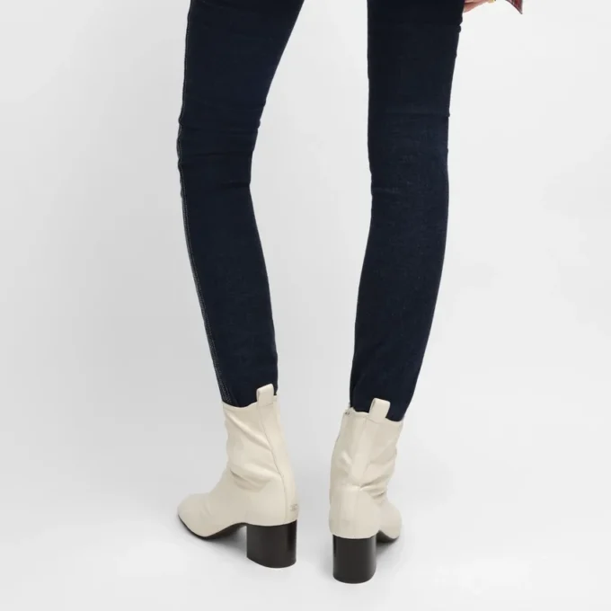 Cheri – Zipped Boot in Stretch Lambskin Cheri – Zipped Boot in Stretch Lambskin