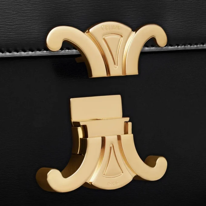 Classique Triomphe Bag in Shiny Calfskin