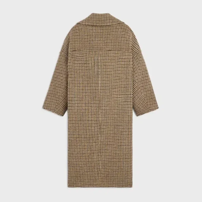 Coat in Houndstooth Wool Coat in Houndstooth Wool