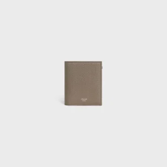 Compact Wallet in Grained Calfskin