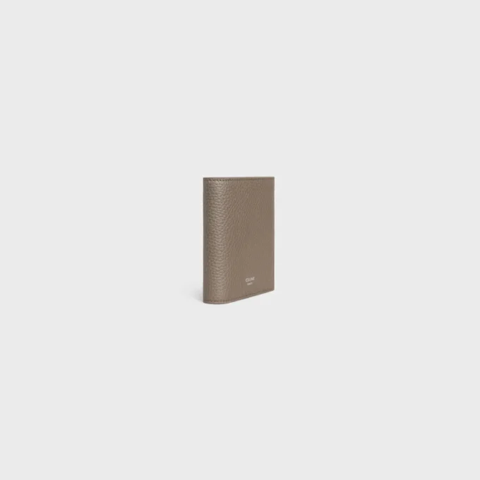 Compact Wallet in Grained Calfskin Compact Wallet in Grained Calfskin
