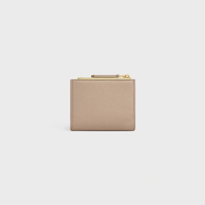 Compact Wallet Triomphe Stamp in Supple Grained Calfskin
