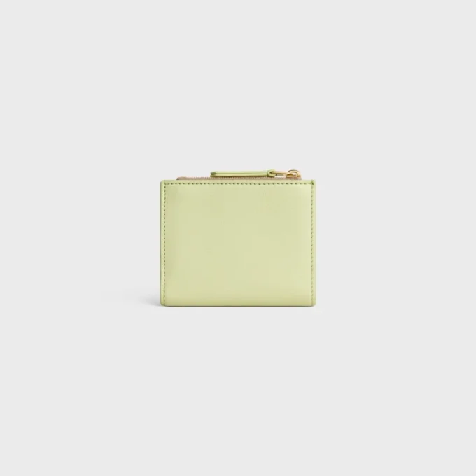 Compact Wallet Triomphe Stamp in Supple Grained Calfskin