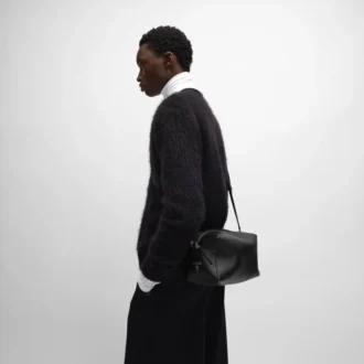 Crossbody Bag Take Away in Smooth Calfskin