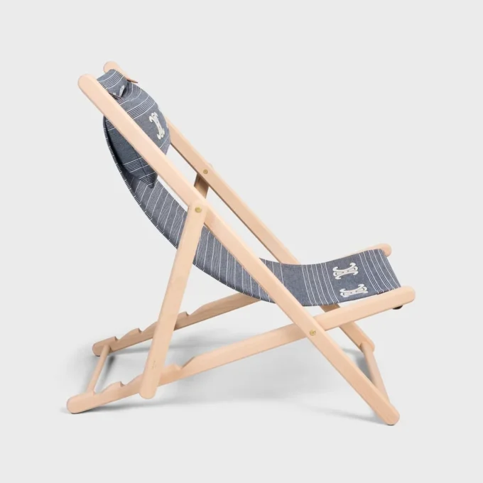 Deck Chair in Wood and Jacquard Textile Deck Chair in Wood and Jacquard Textile