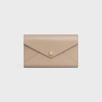 Envelope Wallet on Chain in Shiny Calfskin