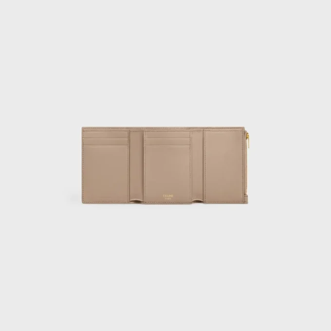 Fine Strap Wallet Nino in Supple Grained Calfskin Fine Strap Wallet Nino in Supple Grained Calfskin