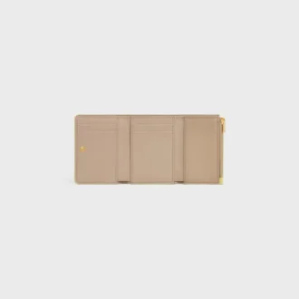 Fine Wallet Triomphe Stamp in Supple Grained Calfskin