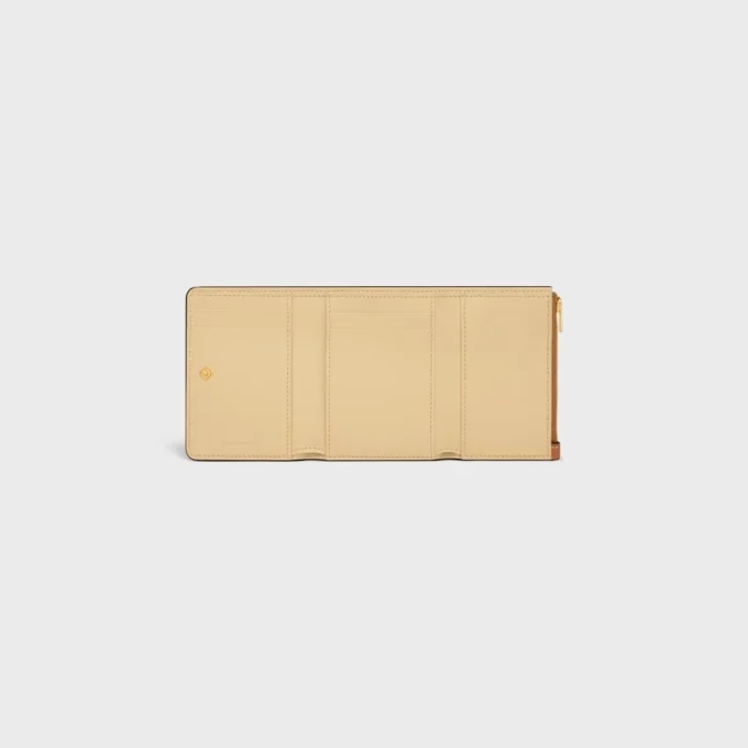 Fine Wallet Triomphe Stamp in Supple Grained Calfskin Fine Wallet Triomphe Stamp in Supple Grained Calfskin