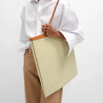 Large Flat Shopper in Triomphe Canvas