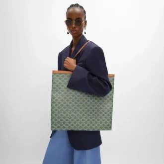 Large Flat Shopper in Triomphe Canvas