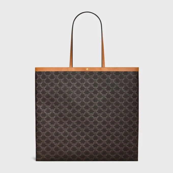 Large Flat Shopper in Triomphe Canvas