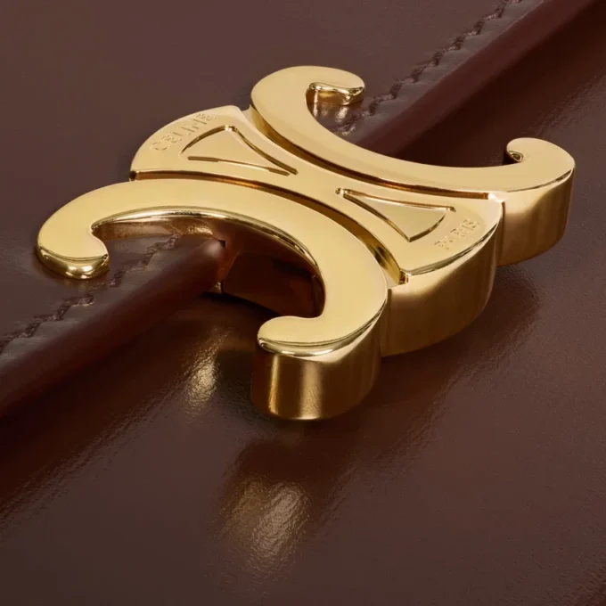 Large Wallet Triomphe in Shiny Calfskin Large Wallet Triomphe in Shiny Calfskin