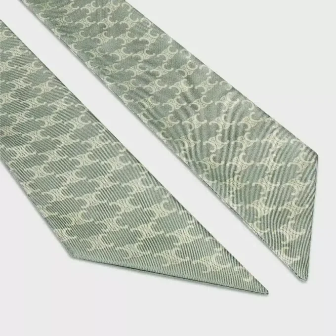 Lavalliere in Mini Triomphe Silk Twill Lavalliere in Mini Triomphe Silk Twill