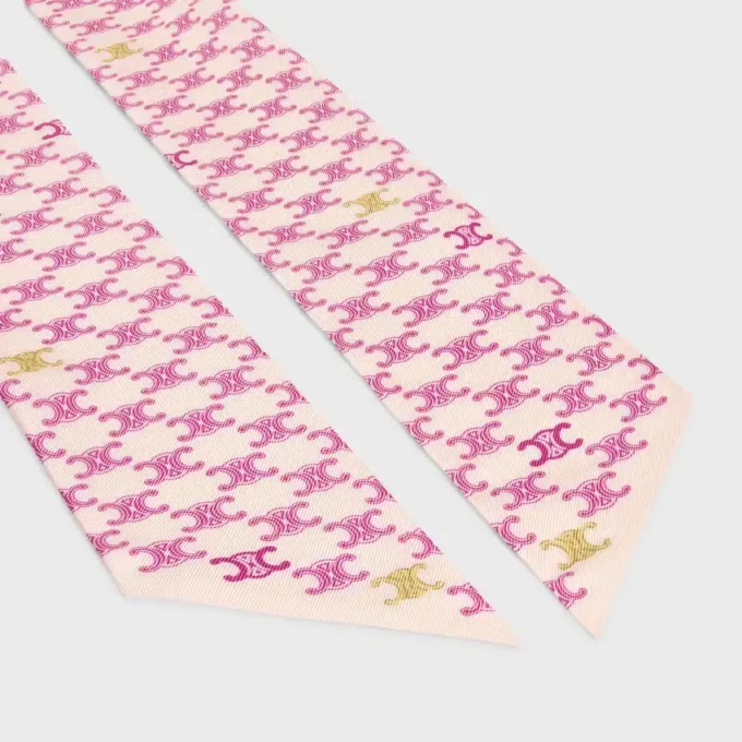 Lavalliere in Silk Twill Lavalliere in Silk Twill