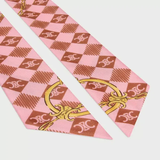 Lavalliere in Silk Twill Lavalliere in Silk Twill