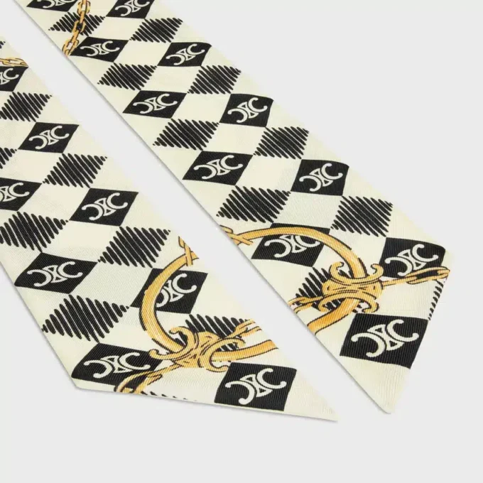 Lavalliere in Silk Twill Lavalliere in Silk Twill