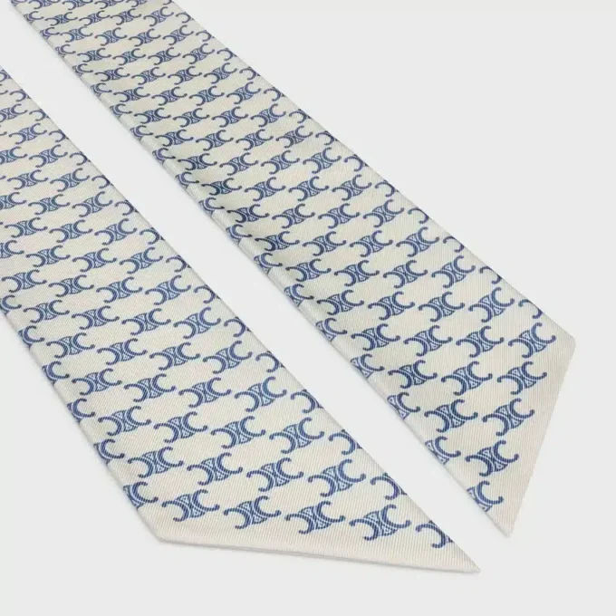 Lavalliere in Triomphe Silk Twill Lavalliere in Triomphe Silk Twill