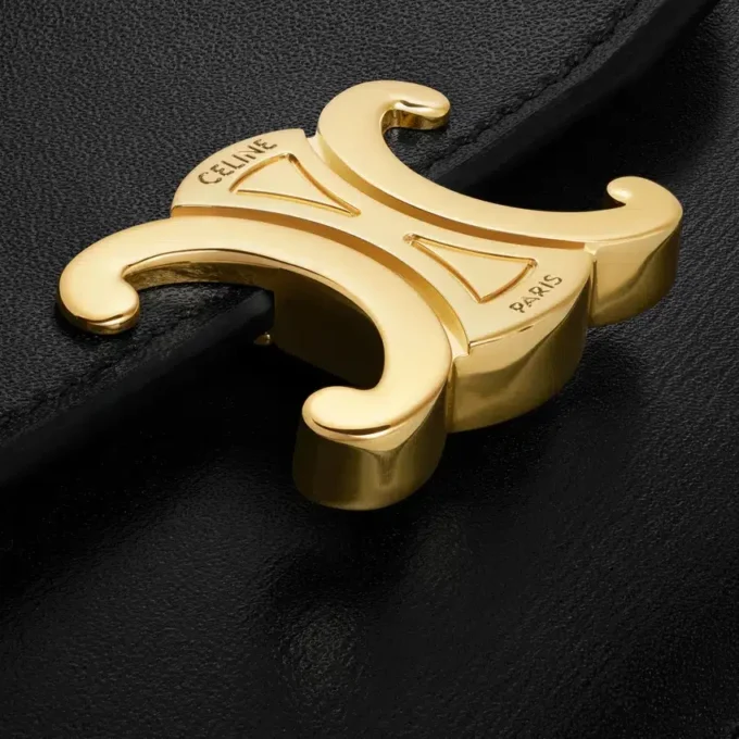 Long Card Holder with Flap Triomphe in Shiny Calfskin Long Card Holder with Flap Triomphe in Shiny Calfskin