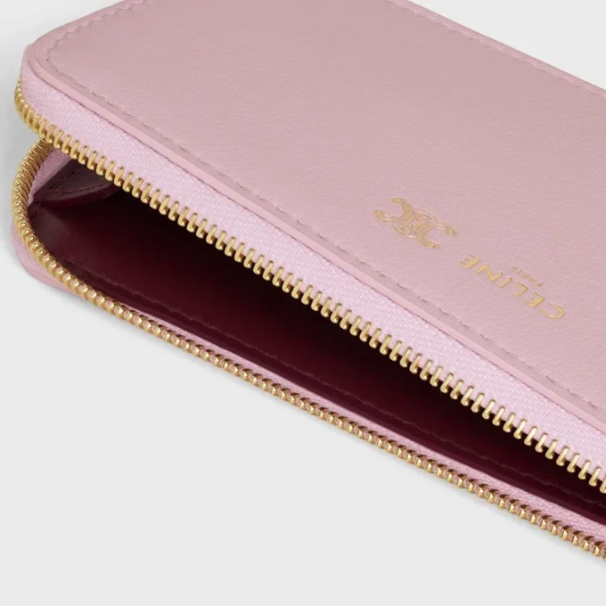 Long Zipped Card Holder in Supple Grained Calfskin Long Zipped Card Holder in Supple Grained Calfskin