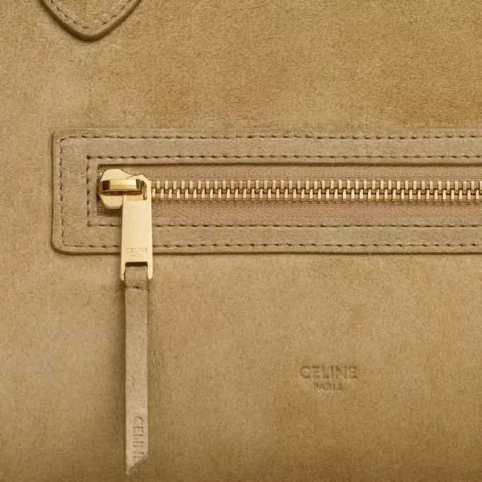 Luggage in Suede Calfskin Luggage in Suede Calfskin