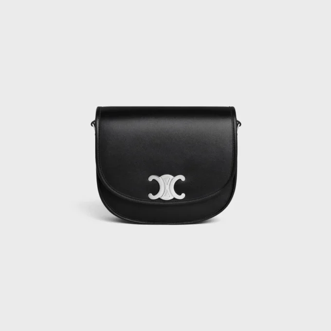 Medium Besace Triomphe in Supple Natural Calfskin Medium Besace Triomphe in Supple Natural Calfskin