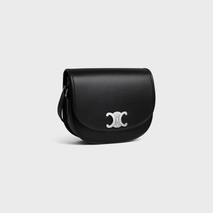 Medium Besace Triomphe in Supple Natural Calfskin Medium Besace Triomphe in Supple Natural Calfskin