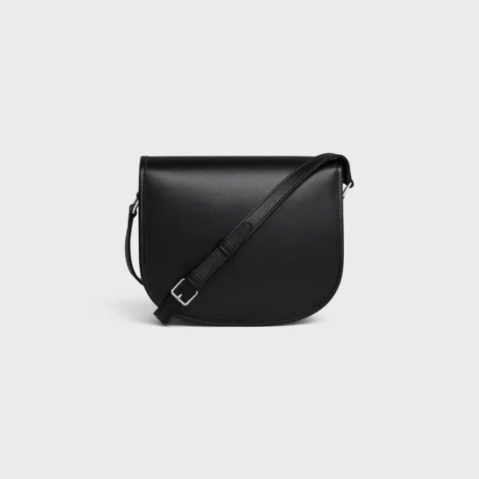 Medium Besace Triomphe in Supple Natural Calfskin Medium Besace Triomphe in Supple Natural Calfskin