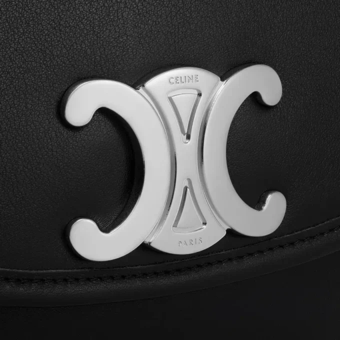 Medium Besace Triomphe in Supple Natural Calfskin Medium Besace Triomphe in Supple Natural Calfskin