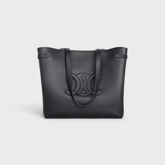 Medium Cabas AnaïS Cuir Triomphe in Grained Calfskin Medium Cabas AnaïS Cuir Triomphe in Grained Calfskin