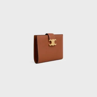 Medium Strap Wallet Nino in Supple Grained Calfskin