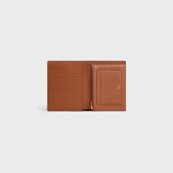 Medium Strap Wallet Nino in Supple Grained Calfskin