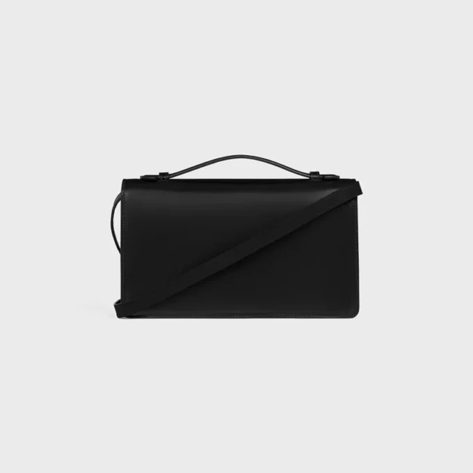 Medium Triomphe Folio in Shiny Calfskin Medium Triomphe Folio in Shiny Calfskin